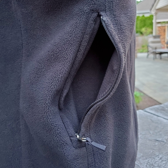 Pendleton Black Fleece Full Zip Vest - Picture 7 of 11